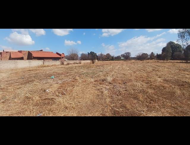 4,064M² VACANT LAND FOR SALE IN HENLEY ON KLIP